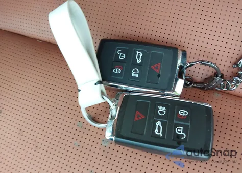 2026 Jaguar F-Pace R-Dynamic S P250 Awd Automatic from USA, damaged, VIN SADCT2EX4TA759694